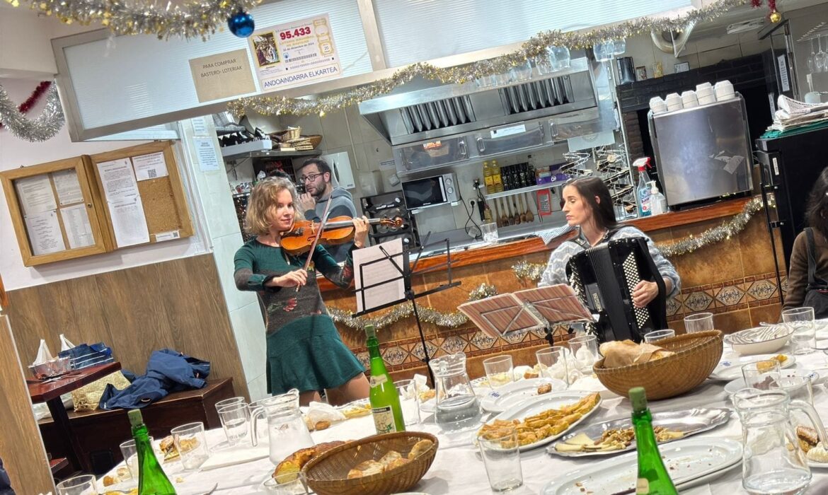 FAMILIA LAGUNA, TOPAKETA GASTRONOMIKOAK